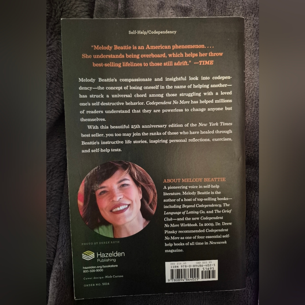 Book Bundle - Picture 2 of 3